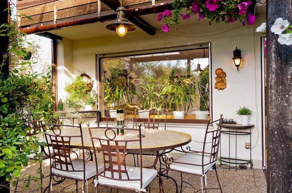 Bed And Breakfast Zeevat München Ngoại thất bức ảnh